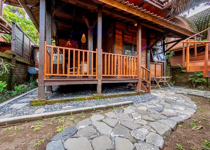 Aruna Jayanti Villa Tejakula