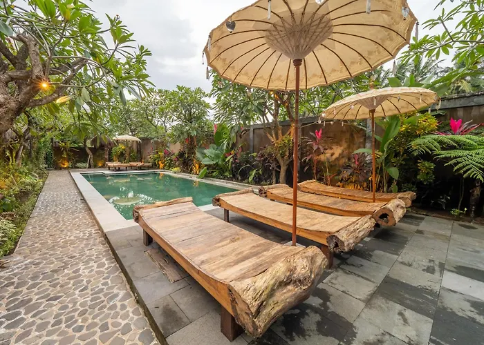Aruna Jayanti Villa Tejakula
