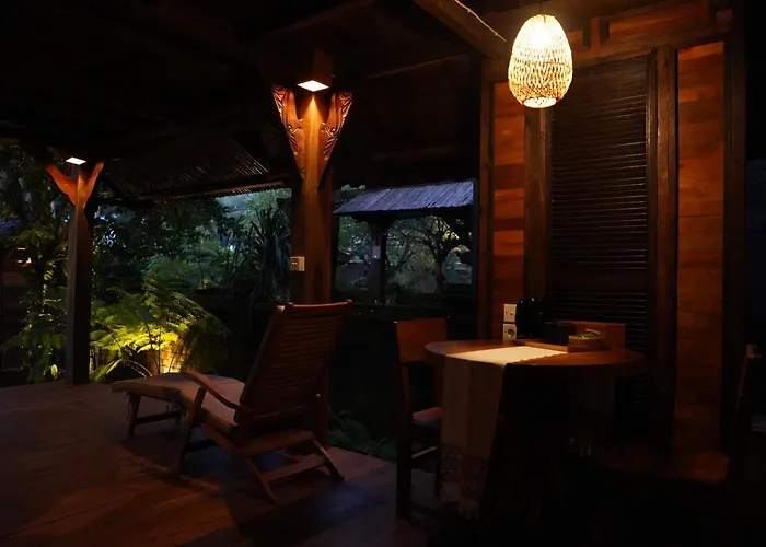 Aruna Jayanti Villa *
